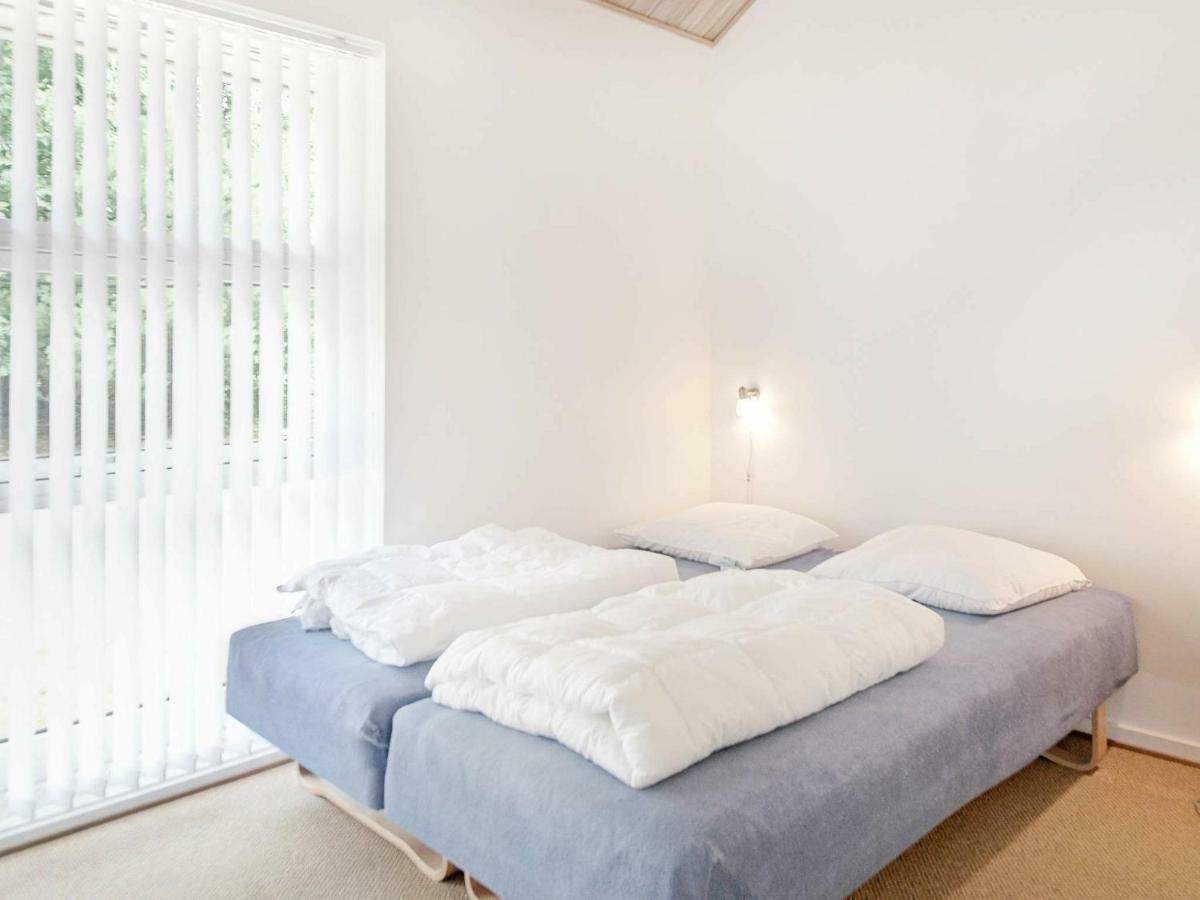 Four-Bedroom Holiday Home In Hasle 5 Exterior foto